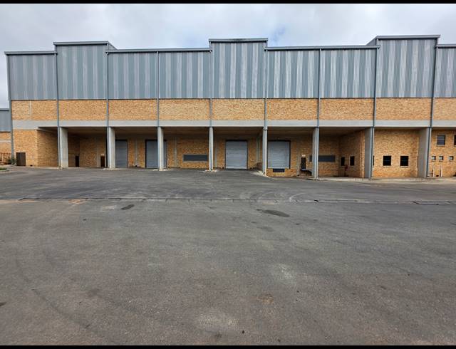 4,824M² WAREHOUSE TO LET IN KYA SANDS